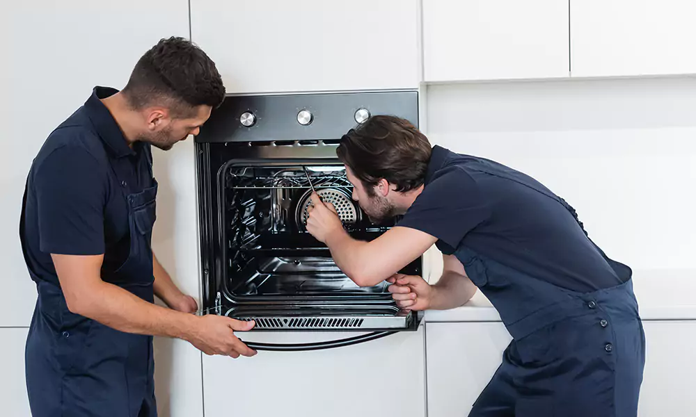 Oven Repair in Newtonville, MA
