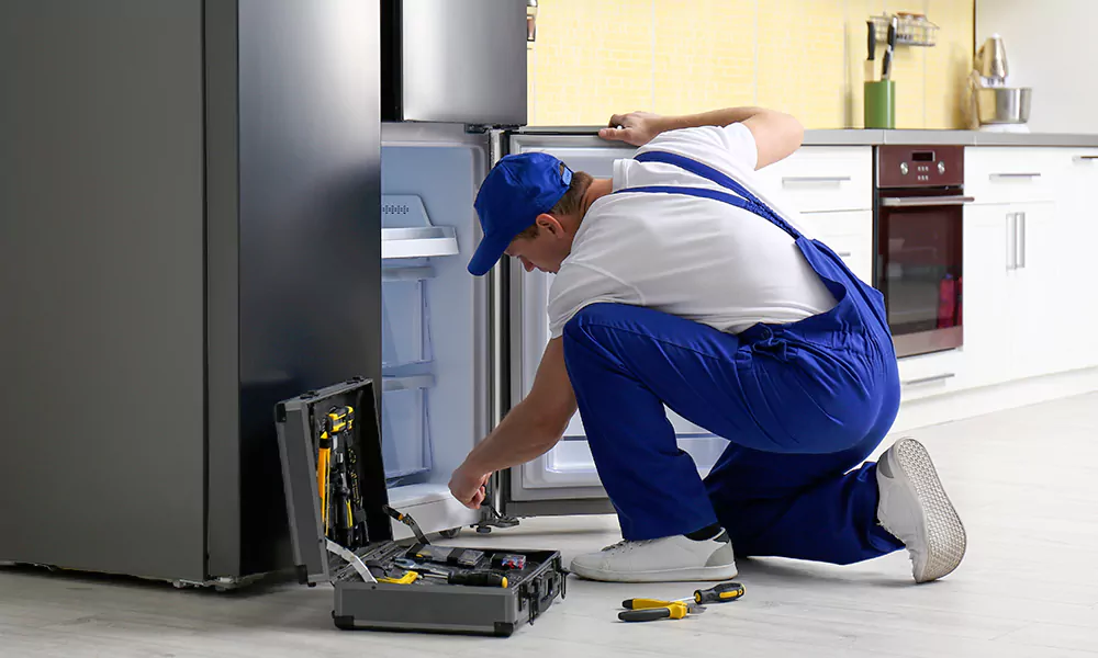 Refrigerator Repair in Newtonville, MA