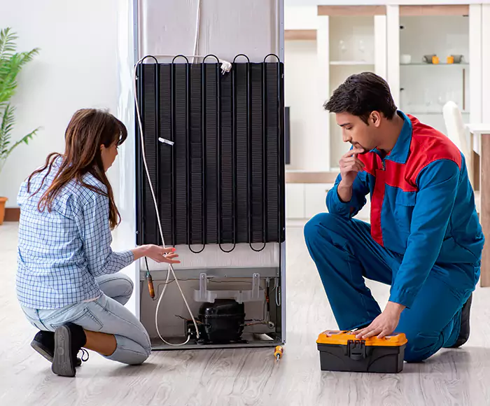 Skilled Cold Storage Specialists: Your Certified Commercial Fridge Repair Service Team in Newtonville, MA
