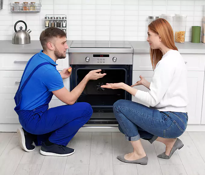 Why Newtonville Homeowners Choose Newtonville Appliance Pro for Oven Installation?